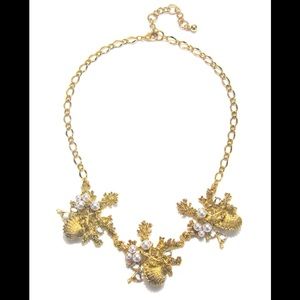 Coral and Shell Cluster Necklace Tommy Bahama NWT